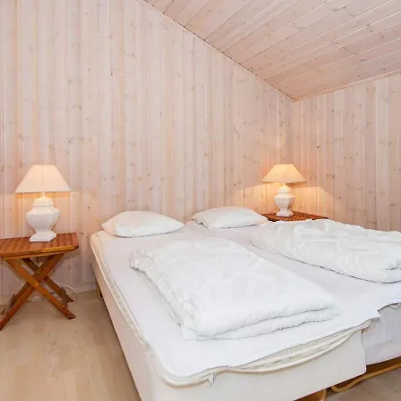 8 Person In Sydals Sarup