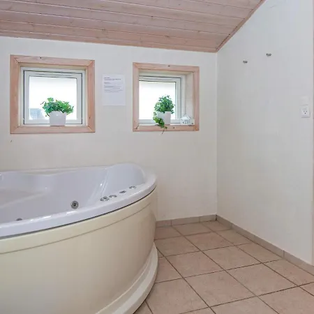 8 Person In Sydals * Sarup