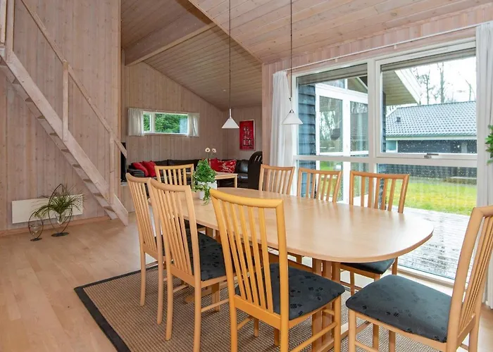 8 Person In Sydals Semesterbostad *